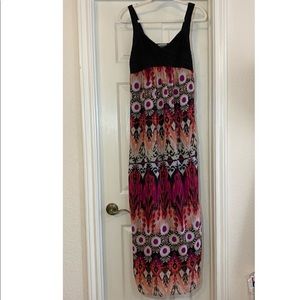 Sleeveless maxi dress